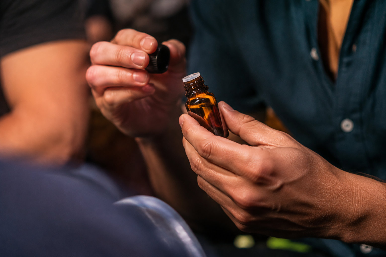 Best Poppers UK: Compare Brands, Prices & Sizes
